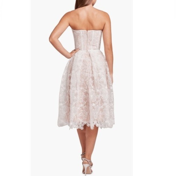 NADINE MERABI Olivia Strapless Lace Dress, Designer Luxury Medium (8) White, NWT - Picture 4 of 17